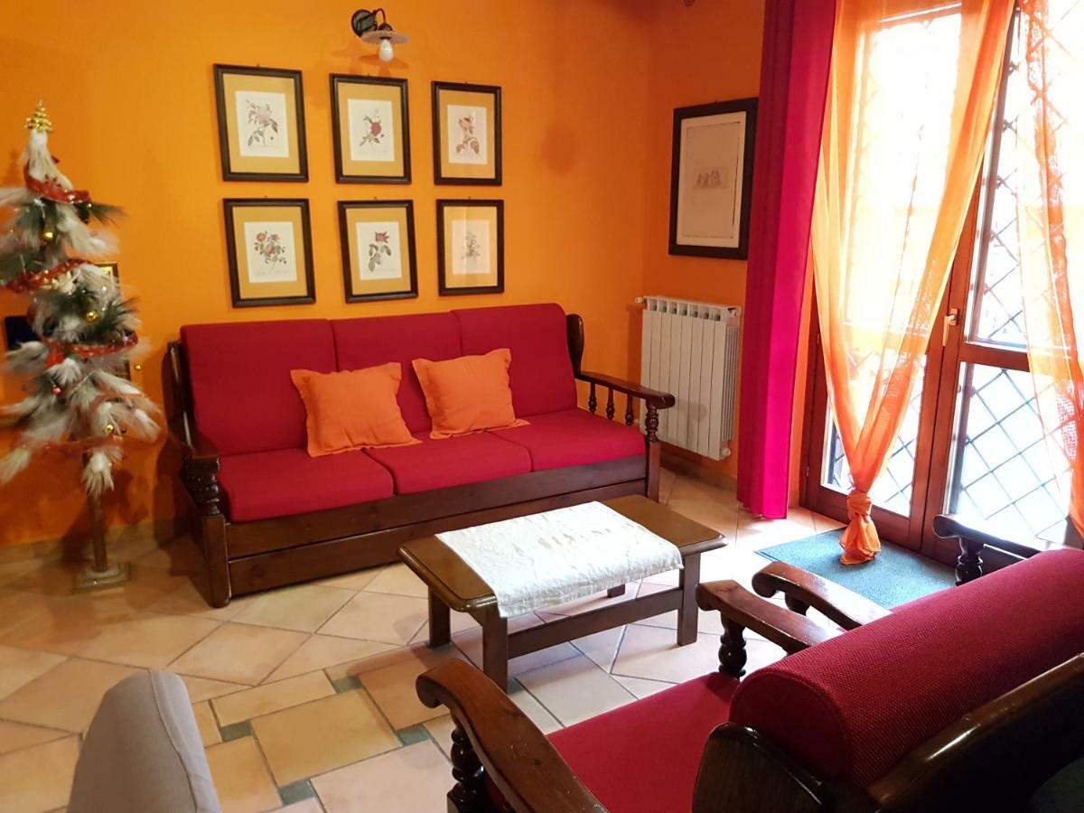 B&B Vista Su Roma Marco Simone Buitenkant foto