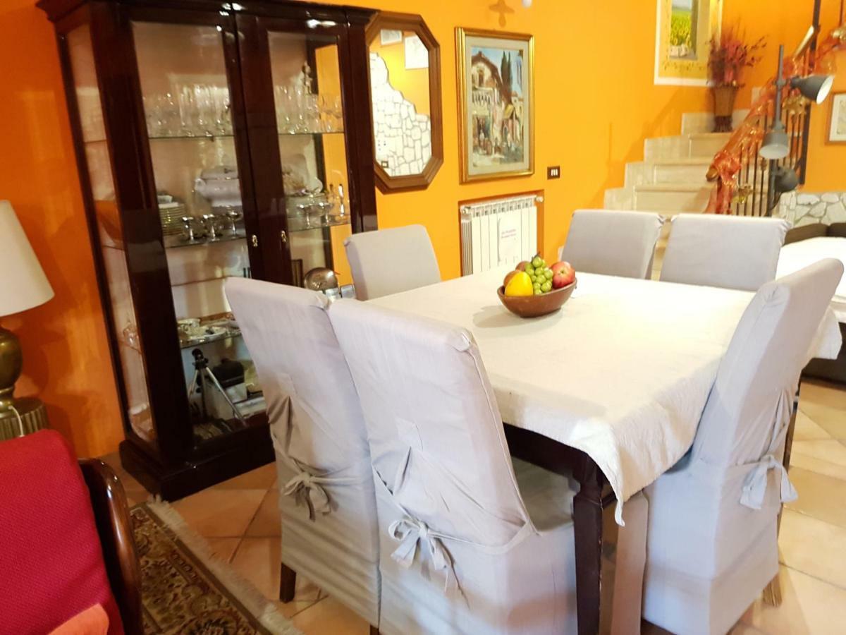 B&B Vista Su Roma Marco Simone Buitenkant foto