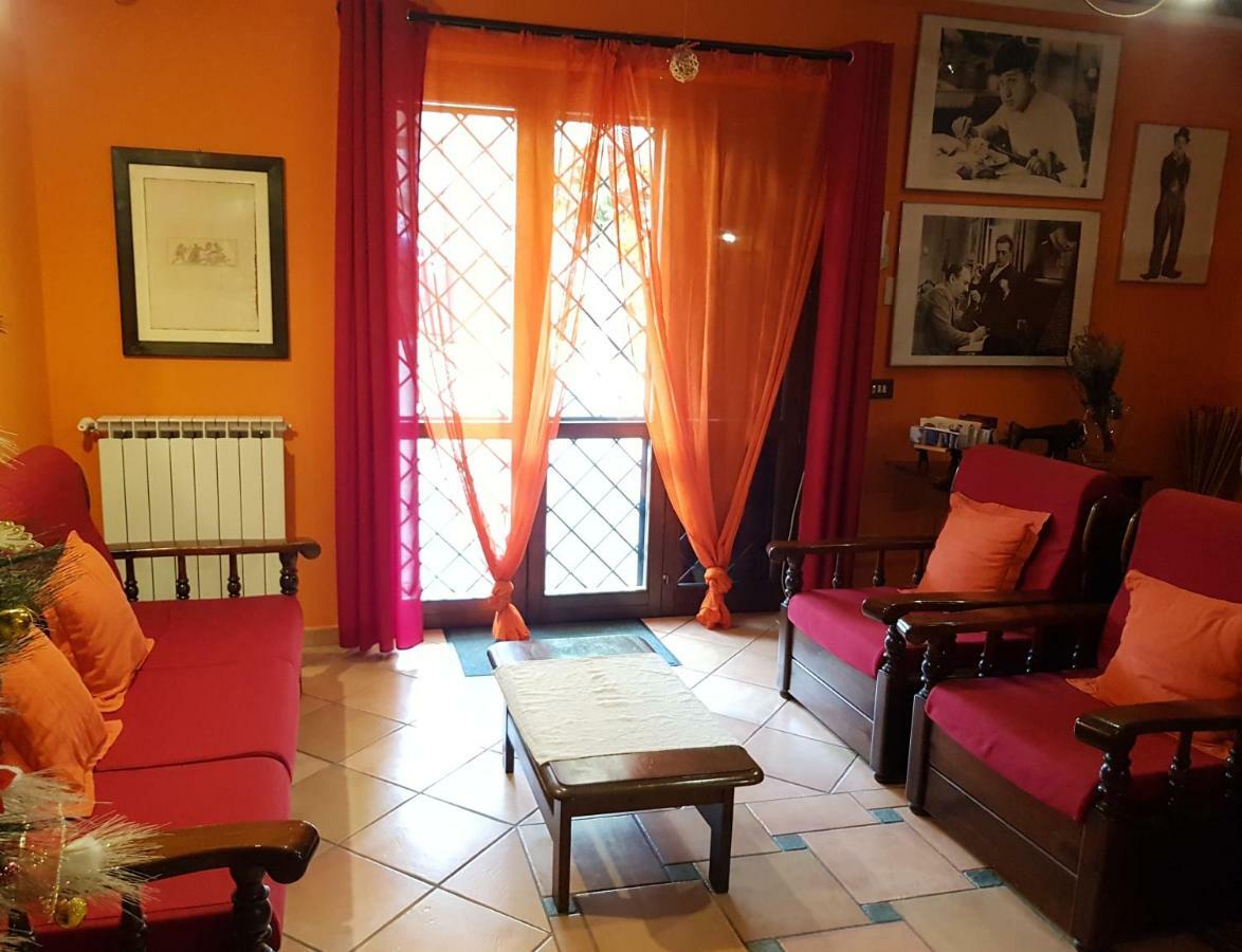 B&B Vista Su Roma Marco Simone Buitenkant foto