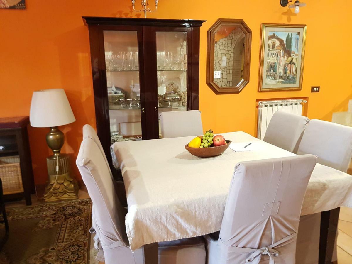 B&B Vista Su Roma Marco Simone Buitenkant foto