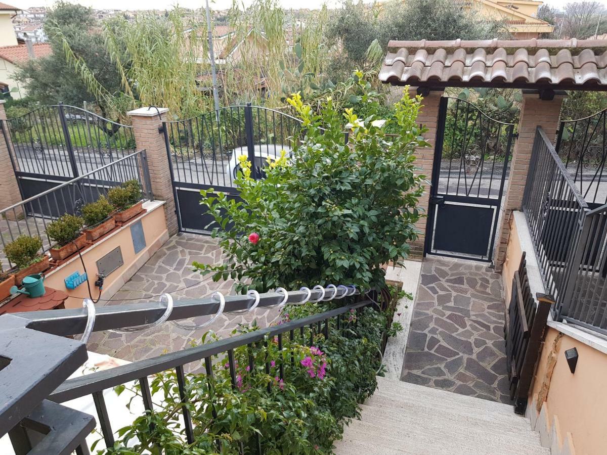 B&B Vista Su Roma Marco Simone Buitenkant foto